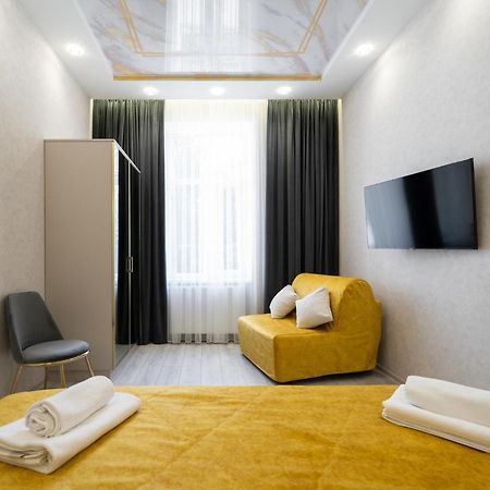 Rynok Square City Center Two Bedroom Apartment! ลวีฟ ภายนอก รูปภาพ