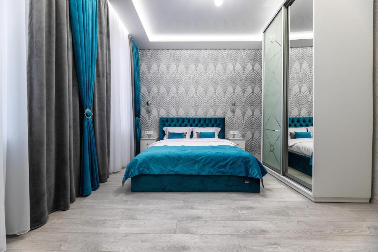 Rynok Square City Center Two Bedroom Apartment! ลวีฟ ภายนอก รูปภาพ