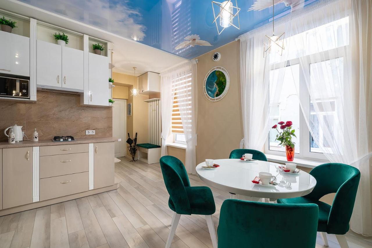 Rynok Square City Center Two Bedroom Apartment! ลวีฟ ภายนอก รูปภาพ