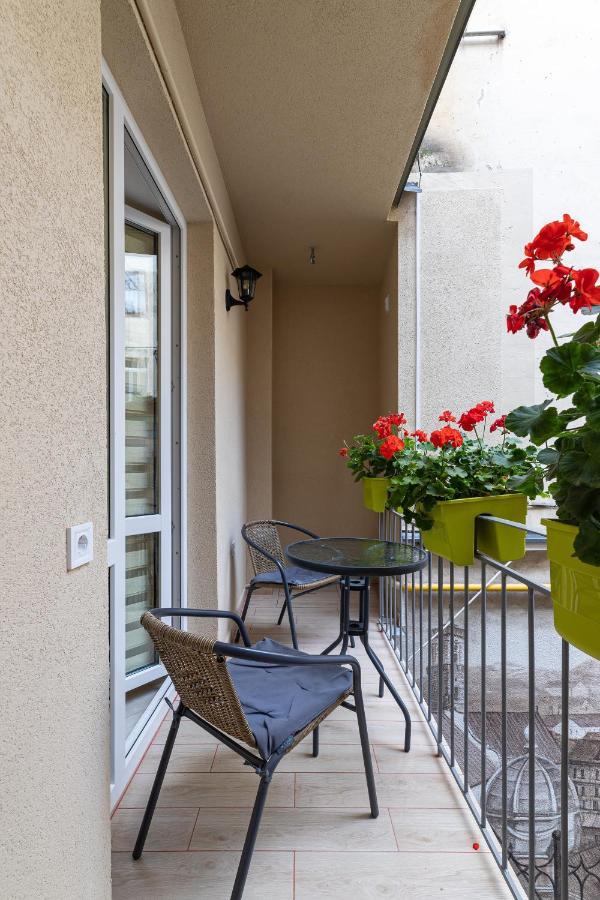 Rynok Square City Center Two Bedroom Apartment! ลวีฟ ภายนอก รูปภาพ